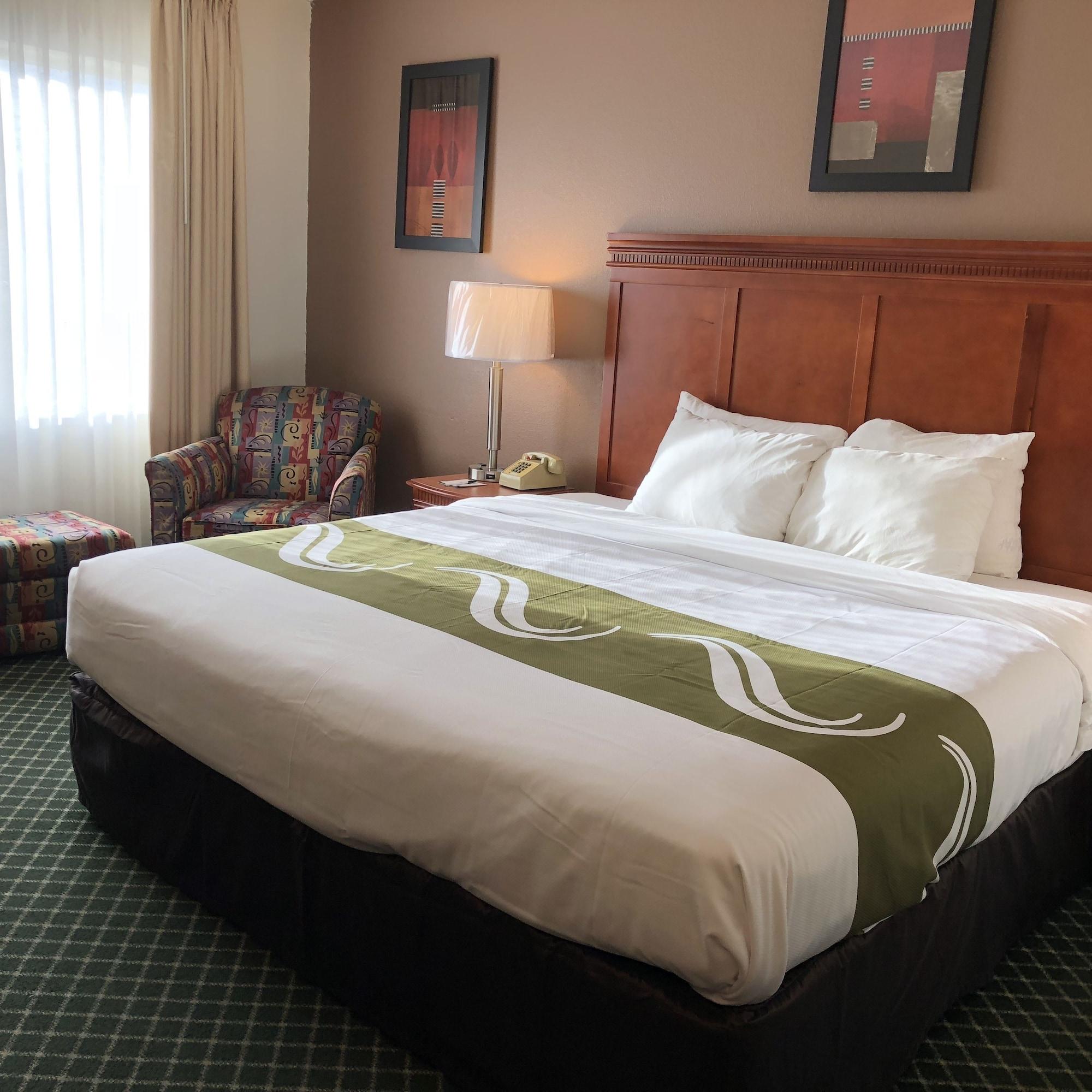 Quality Inn Colchester - Берлингтон Экстерьер фото