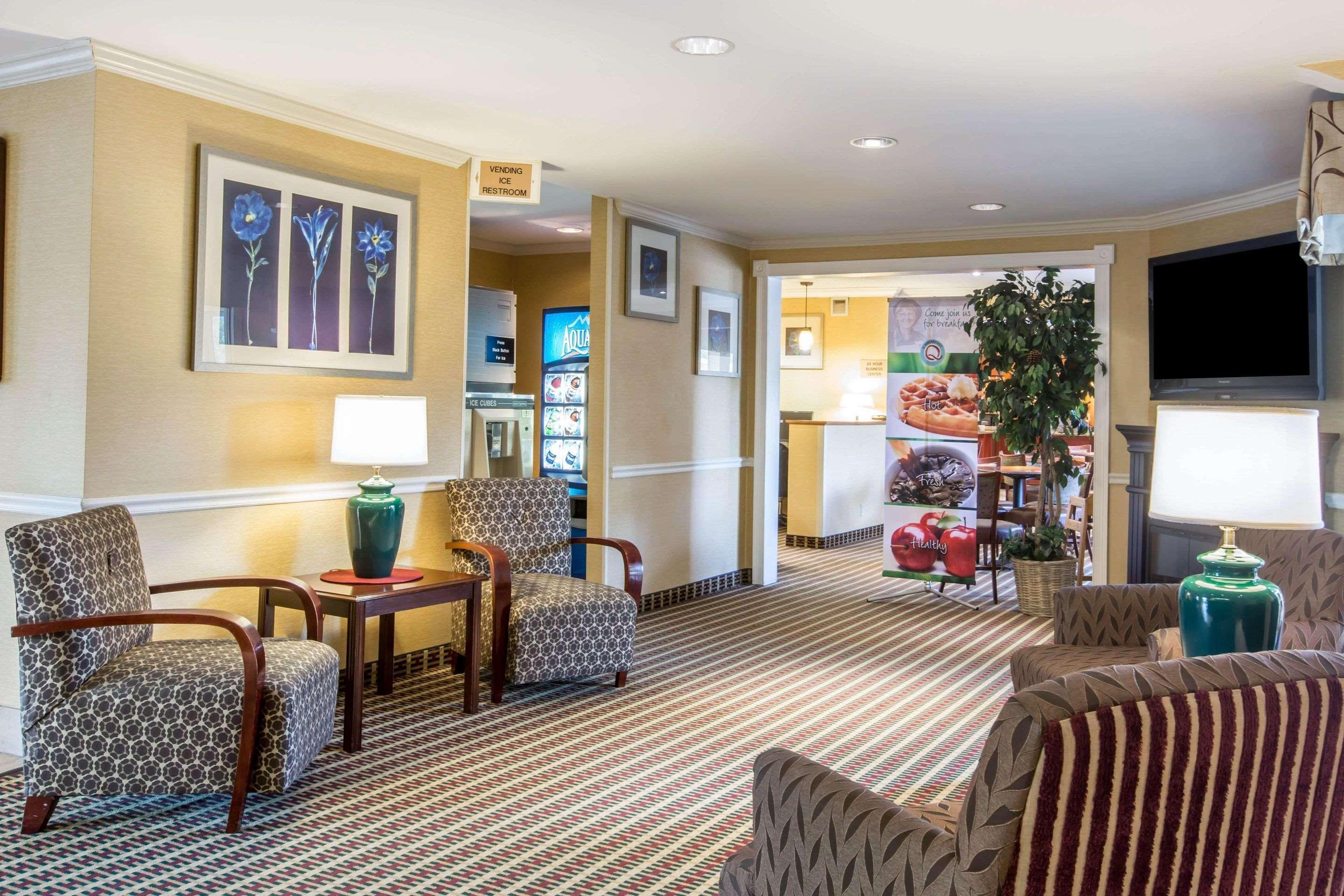 Quality Inn Colchester - Берлингтон Экстерьер фото
