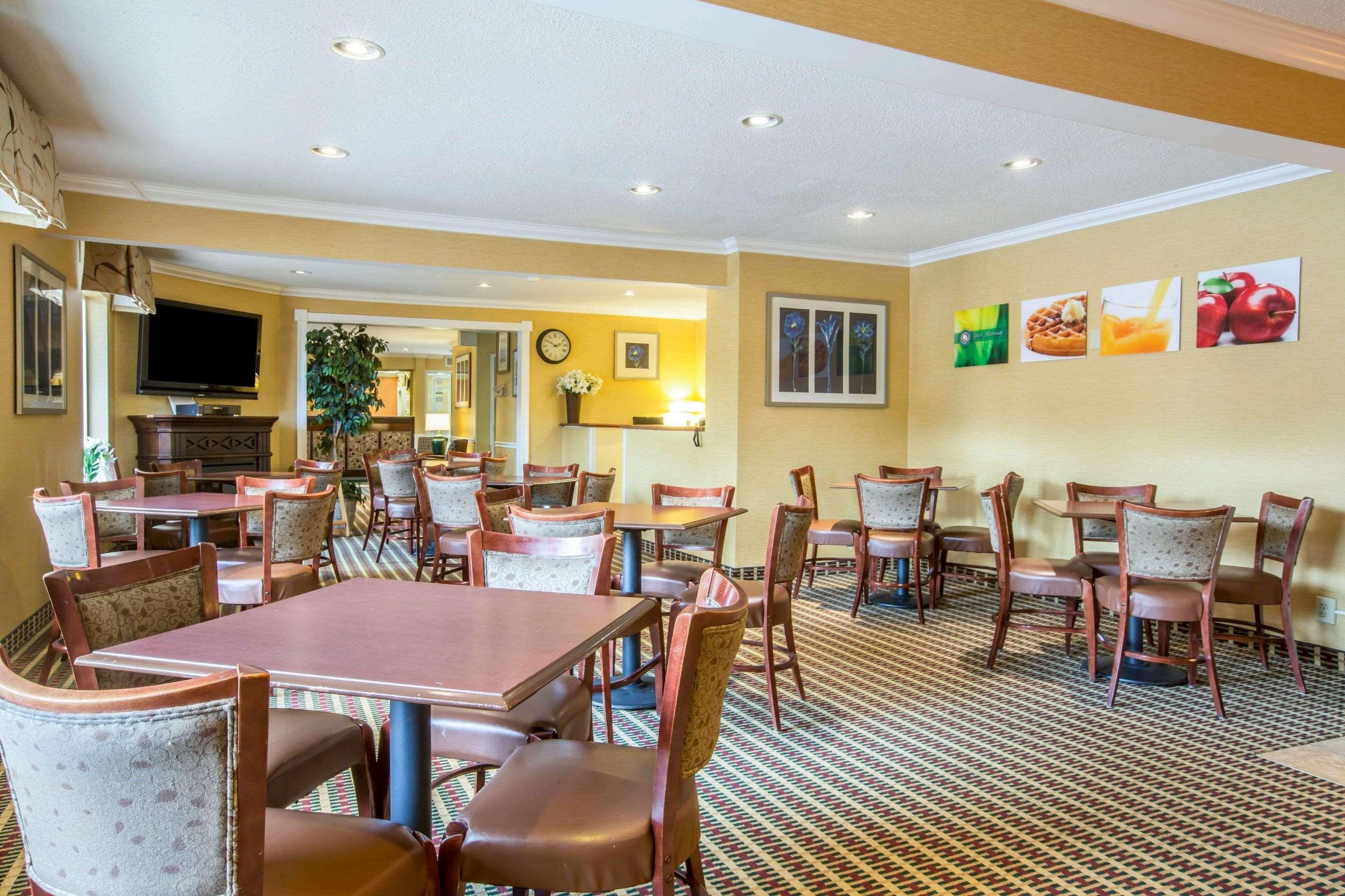 Quality Inn Colchester - Берлингтон Экстерьер фото